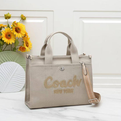COACH 
TOTE BAG 

NEW CAME 
GOOD QUALITY 
90 dhs🇦🇪🇦🇪

Zain295
Zain39
♥️♥️♥️