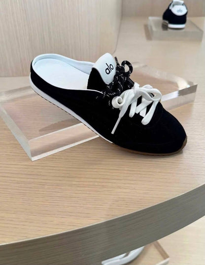ALO sunset sneaker mule 

36 to 41, 

230 dhs 

Zain196
♥️♥️♥️