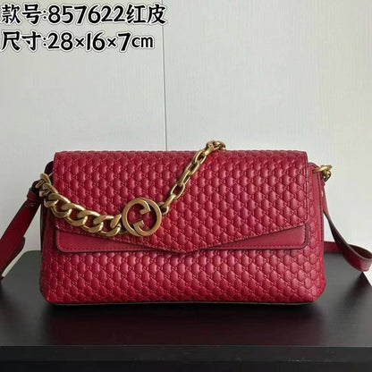New arrival 
Gucci 💕💕🙋🏻‍♀️ Master
Suede material 🥰
28cm🫶🏼
260 dhs❣️

Zain228
♥️♥️♥️