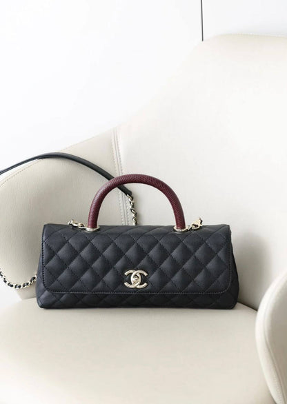 Chanel

200 dhs
 with box

Zain38
♥️♥️♥️