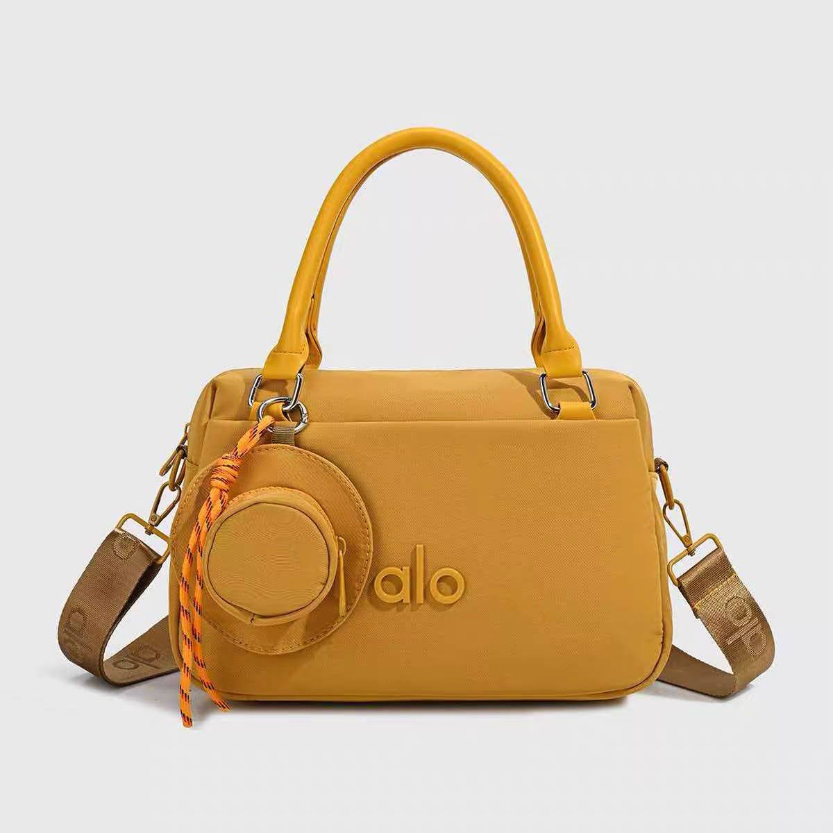 Alo 
80 dhs🇦🇪🇦🇪
Size 29×19×10cm

Zain42
♥️♥️♥️