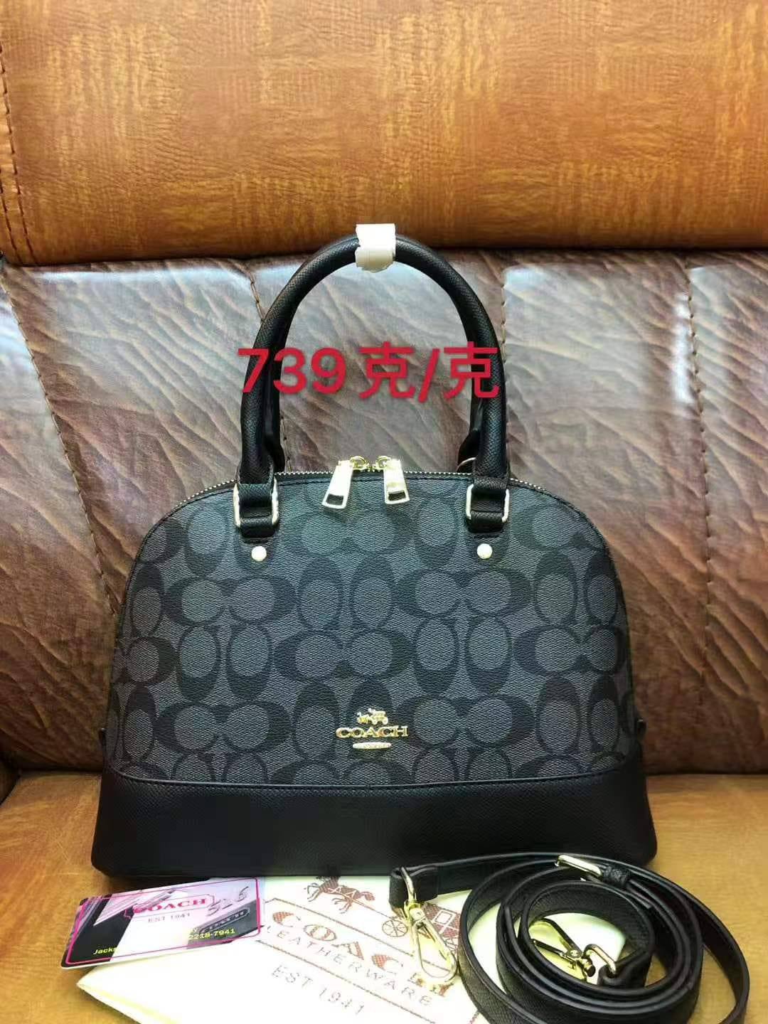 Coach
High quality
90 dhs✅

Zain136
♥️♥️♥️