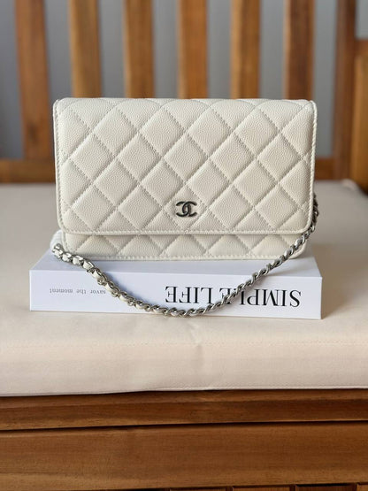 CHANEL 
Super Master Quality ⚡️
Original Packing 🎁
Size 19CM📏

For Price 👇 WhatsApp✅
0568585901 
0507557372
0552275751 Owner Zain 👌

Zain321
♥️♥️♥️