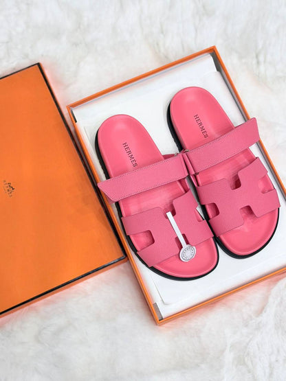 😍 HERMEES 😍

💎 _*VIP QUALITY +A*_ 💎
Size 37 To 41

490 dhs✅

Zain292
♥️♥️♥️