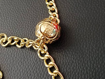 CH

90 DHS🇦🇪🇦🇪🇦🇪
with box

size  21.5cm

Zain26
♥️♥️♥️