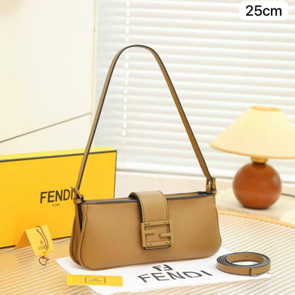 💖 Fendi Baby_B
1⃣️ First quality +🎁
Size : 25 * 15 * 4 cm
90 dhs❤️
with box🎁

Zain115
♥️♥️♥️