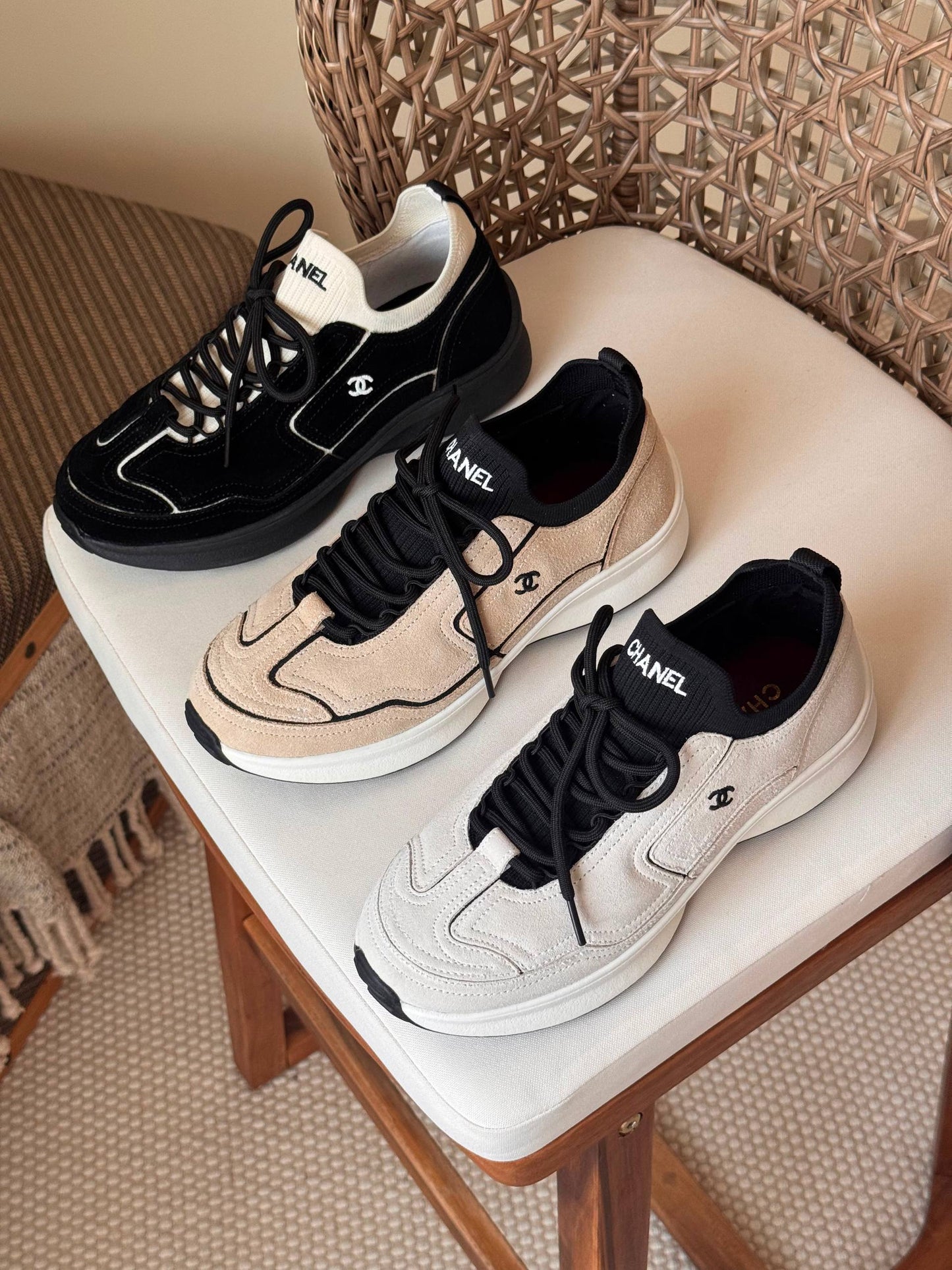 CHANEL 
✨ New Collection
👠 36–41
💎 Premium Quality
🔥 Super Master
450 dhs✅

Zain198
♥️♥️♥️