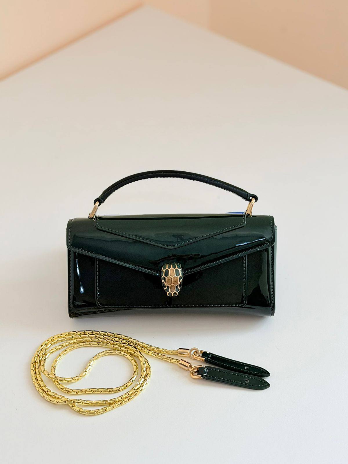 New Bvlgari
Master
370 dhs✅

Zain137
💓💓💓