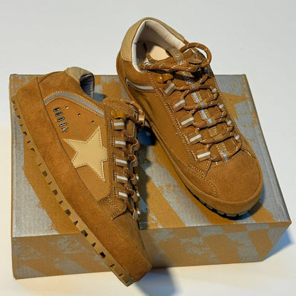 NEW CAME 😍
GOLDEN GOOSE 
140 dhs🇦🇪
Size 36 TO 41 

Zain40
💓💓💓
