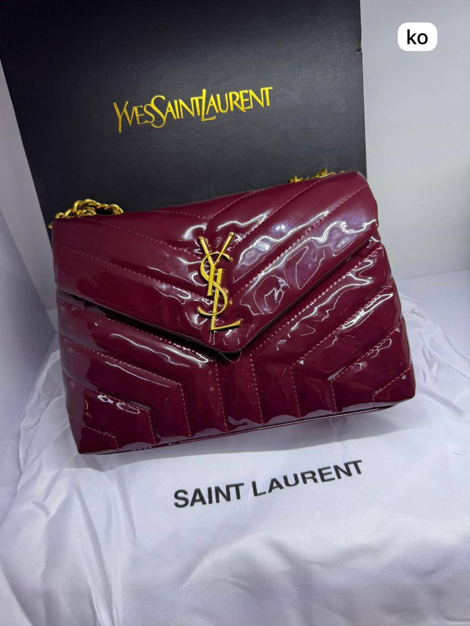 YSL LouLou
Size: 25 * 16.5 * 9 cm
80 dhs🪙🖤
with box🎁

Zain115
♥️♥️♥️