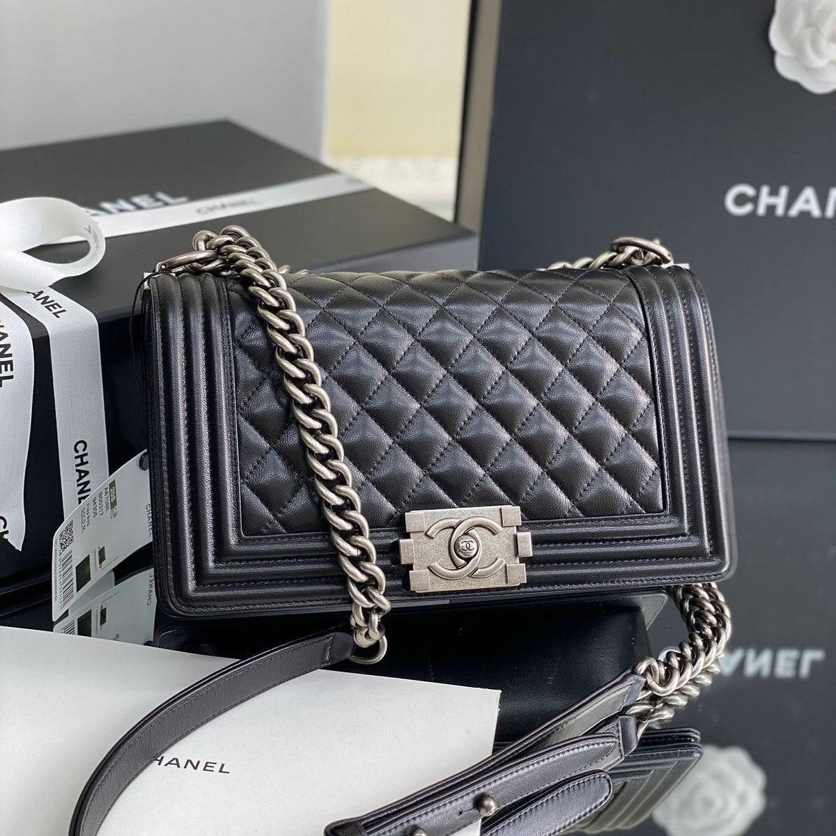 Chanel Offer 

25cm🥰

210 DHS🇦🇪🇦🇪🇦🇪

Zain228
♥️♥️♥️
