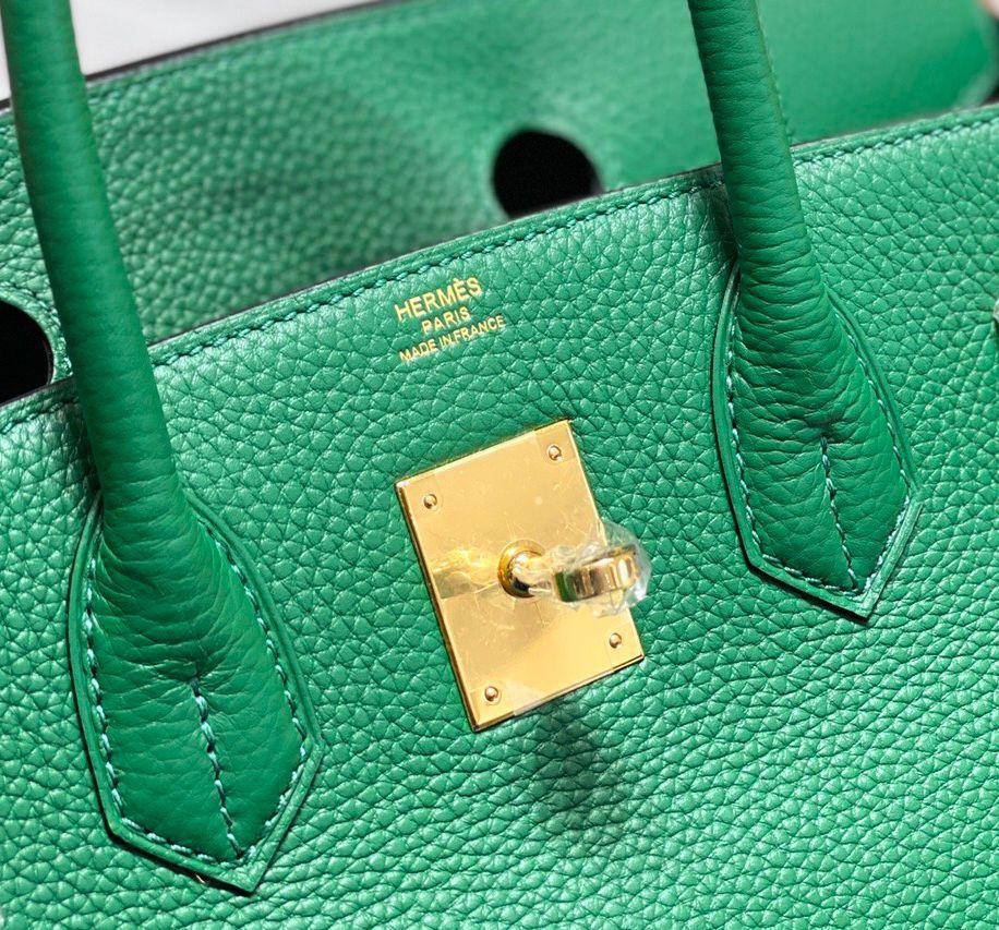 HERMES NEW CAME 
GOOD QUALITY 
100 dhs🇦🇪🇦🇪

Zain295
♥️♥️♥️
