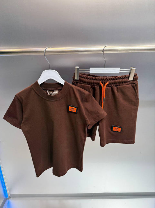 New collection{}
Hermes 🔥
Super master quality 😍
Size:2/ 13years old 
230 dhs🪙🖤

Zain261
♥️♥️♥️