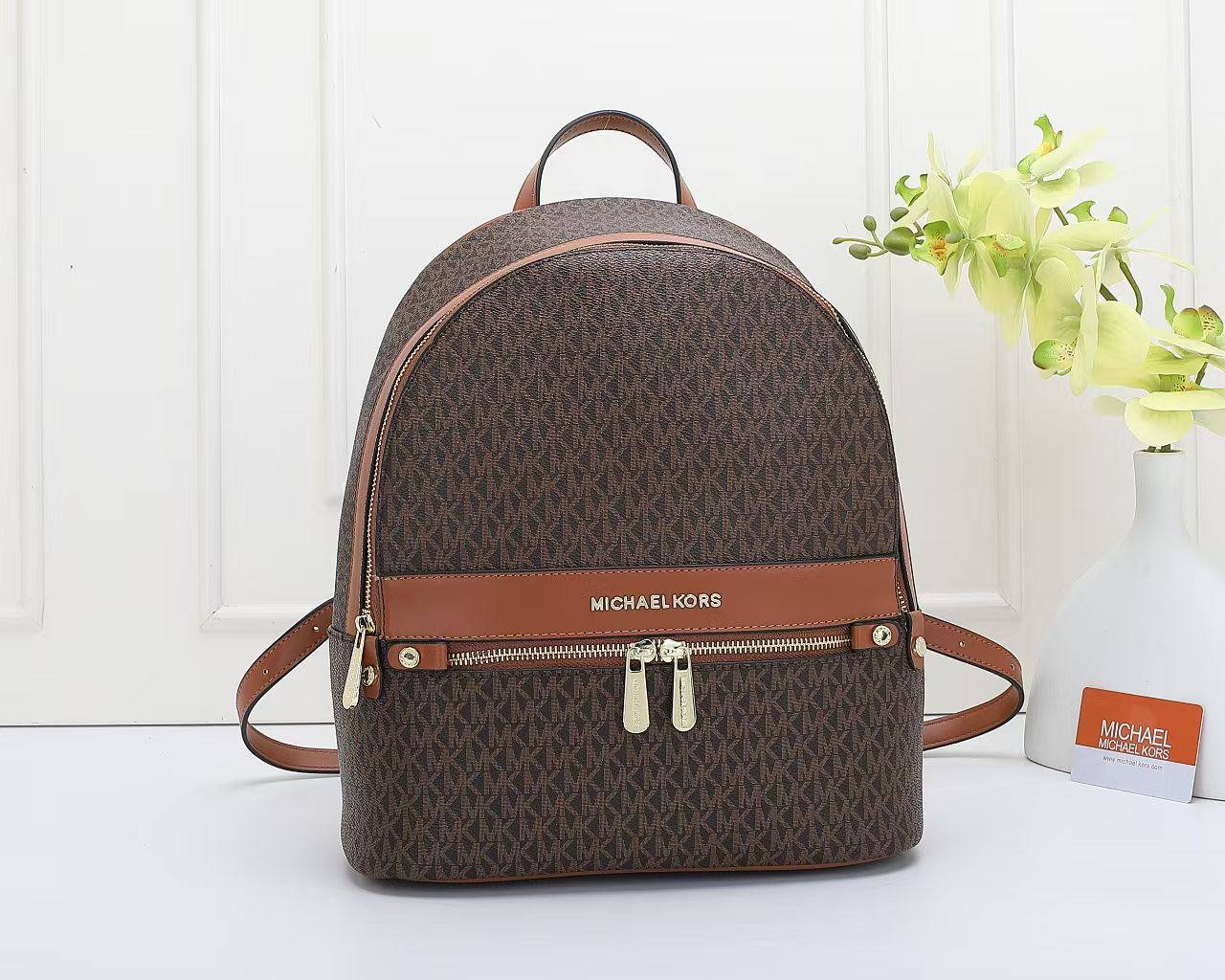 MK 
BACKPACK 
GOOD QUALITY  
95 dhs✅

Zain39
♥️♥️♥️