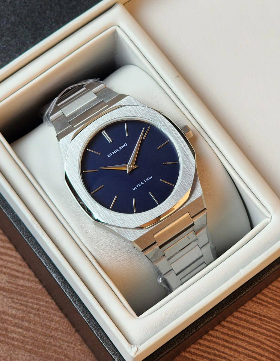 D1 Milano watch for men 
good quality 
260 dhs❣️

Zain59
♥️♥️♥️