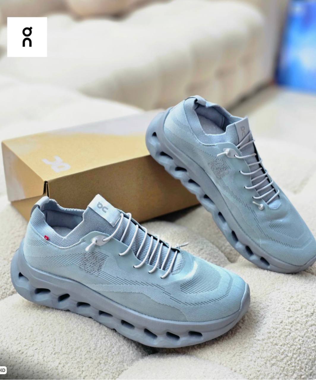 Loewe
Size…39…to…45
130 dhs🪙💕

Zain93
♥️♥️♥️