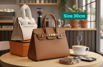 Hermes

Good quality 

120 dhs🇦🇪🇦🇪🇦🇪

Zain186
♥️♥️♥️