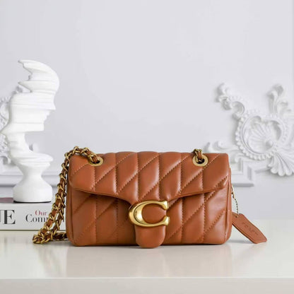 Coach
with box
105 dhs✅

Zain143
♥️♥️♥️