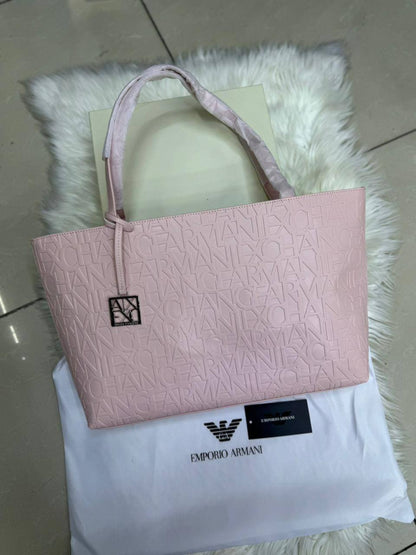 ❤️ Emporio Armani Tote
1⃣️ First quality
Size: 40 * 29 cm
90 dhs🇦🇪🇦🇪

Zain115
♥️♥️♥️