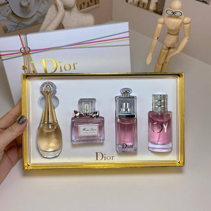 Dior Set
30 ml each 
60 dhs💓

Zain24
♥️♥️♥️