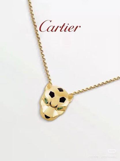 Cartier 
Necklace 🦋
Master quality 💯
With normal boxes 📦 
65 dhs✅

With master box 🗃️ 
110 dhs✅

Zain216
♥️♥️♥️