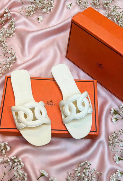 Hermes 

36 to 41 

85 dhs🇦🇪🇦🇪

Zain236
♥️♥️♥️