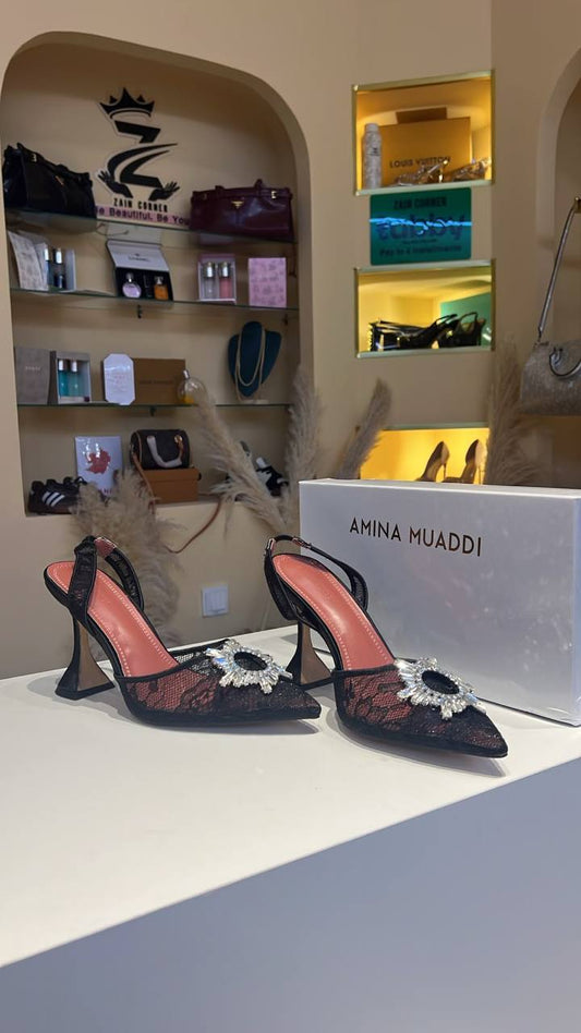 Amina Muaddi
💯high quality
Size 36-37-38-39-40-41

120 dhs💓

Zain86
♥️♥️♥️
Zc