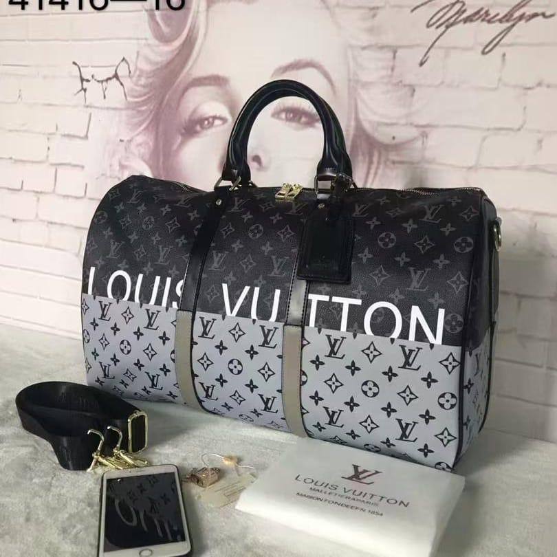 Travel bags

115 dhs🇦🇪🇦🇪

Zain26
♥️♥️♥️