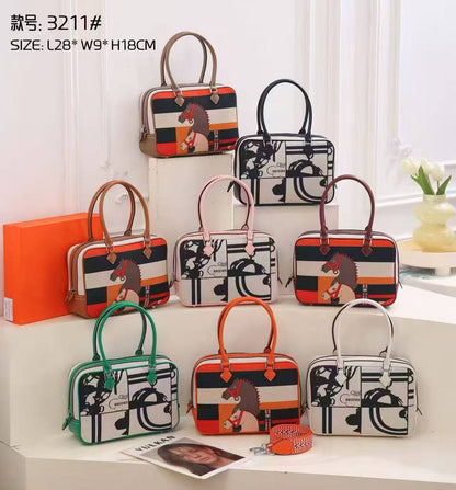 Hermes
32CM
115 dhs🪙💚
28CM
115 dhs🪙💚

Zain177
♥️♥️♥️
