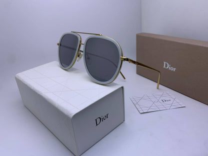 Ladies sunglasses 
70 dhs✅

Zain126
♥️♥️♥️