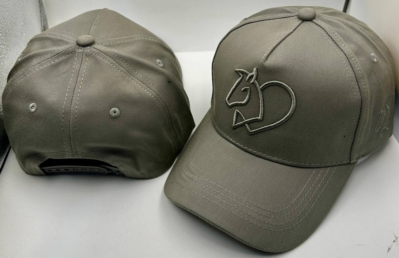 Caps
35 dhs

Zain182
♥️♥️♥️