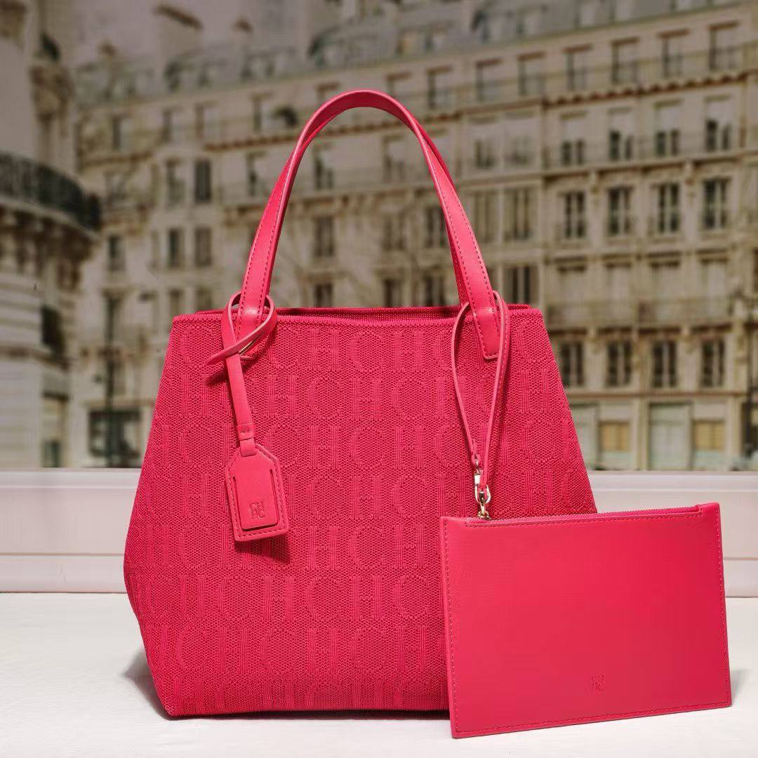 CH
155 dhs❣️
size:26*25.5*20
2in1
Made of knitted fabric
Very beautiful

Zain07
♥️♥️♥️