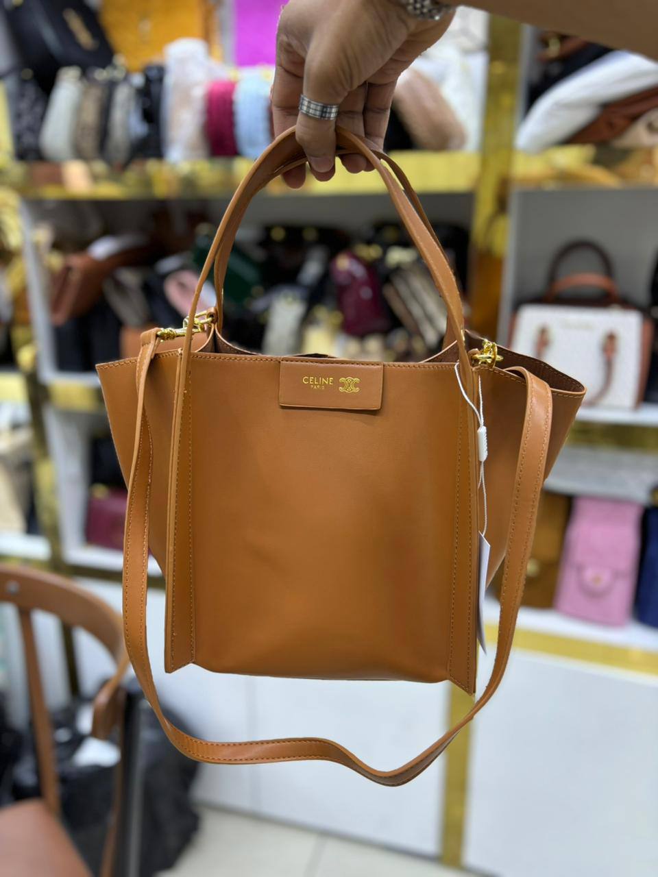 CELINE
SIZE  ……… 24 CM 🥰
95 dhs❣️

Zain51
♥️♥️♥️