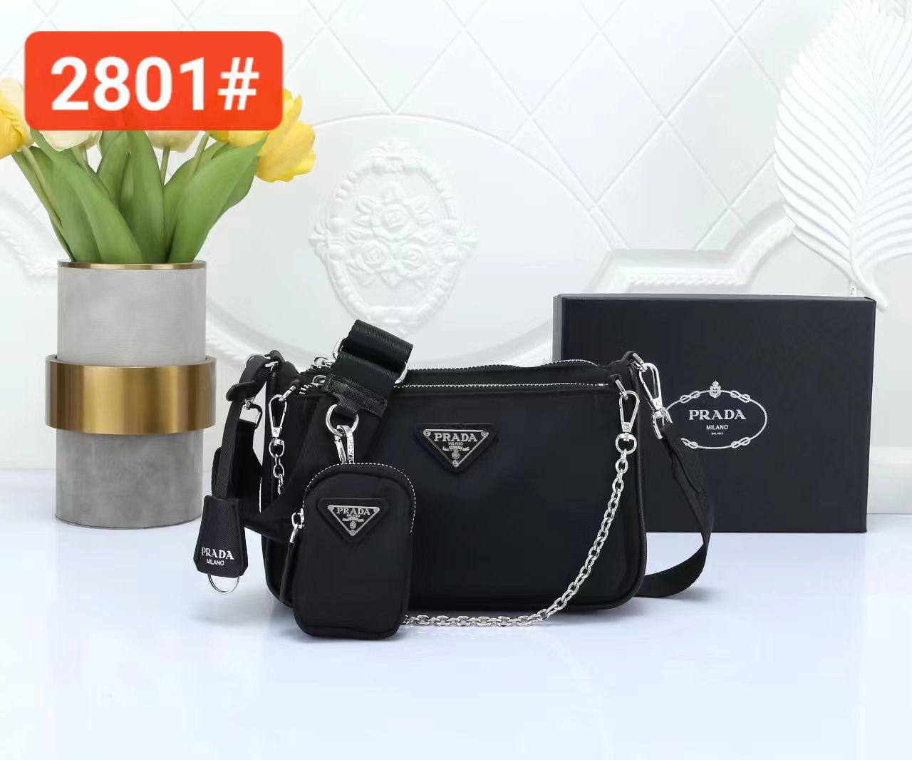Prada

85 dhs🪙🌨️

Zain244
♥️♥️♥️