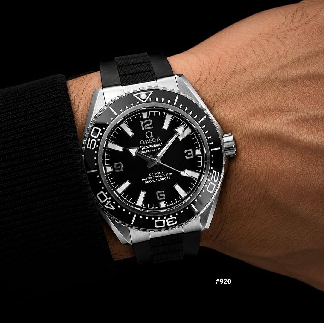 OMEGA PLANET OCEAN 🌊 40MM

*( AUTOMATIC )*

360 dhs🇦🇪🇦🇪

Zain58
♥️♥️♥️