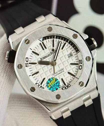 Audemars piguet for men ... automatic🌹🌹🌹

290 dhs❣️
____With box______❒
🎁🎁🎁

Zain108
♥️♥️♥️