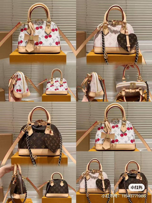 LV

With box 
🎁🎁🎁

110 dhs🪙🌨️

Zain137
♥️♥️♥️