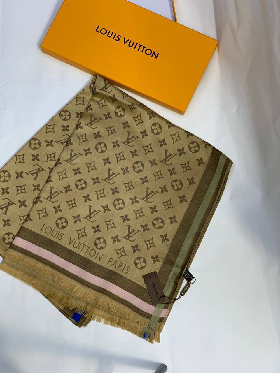 Cotton scarf 
45 dhs🪙🌨️

Zain93
♥️♥️♥️