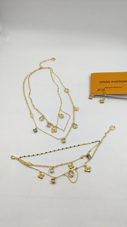 Louis Vuitton
Master Quality
Necklace, Earring  & Braclat


220 dhs🇦🇪 with Normal Box 🎁
230 dhs🇦🇪 with Good Box 🎁

Zain210
♥️♥️♥️