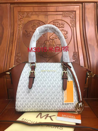 Mk

high quality 
27cm

95 dhs🇦🇪🇦🇪

Zain26
♥️♥️♥️