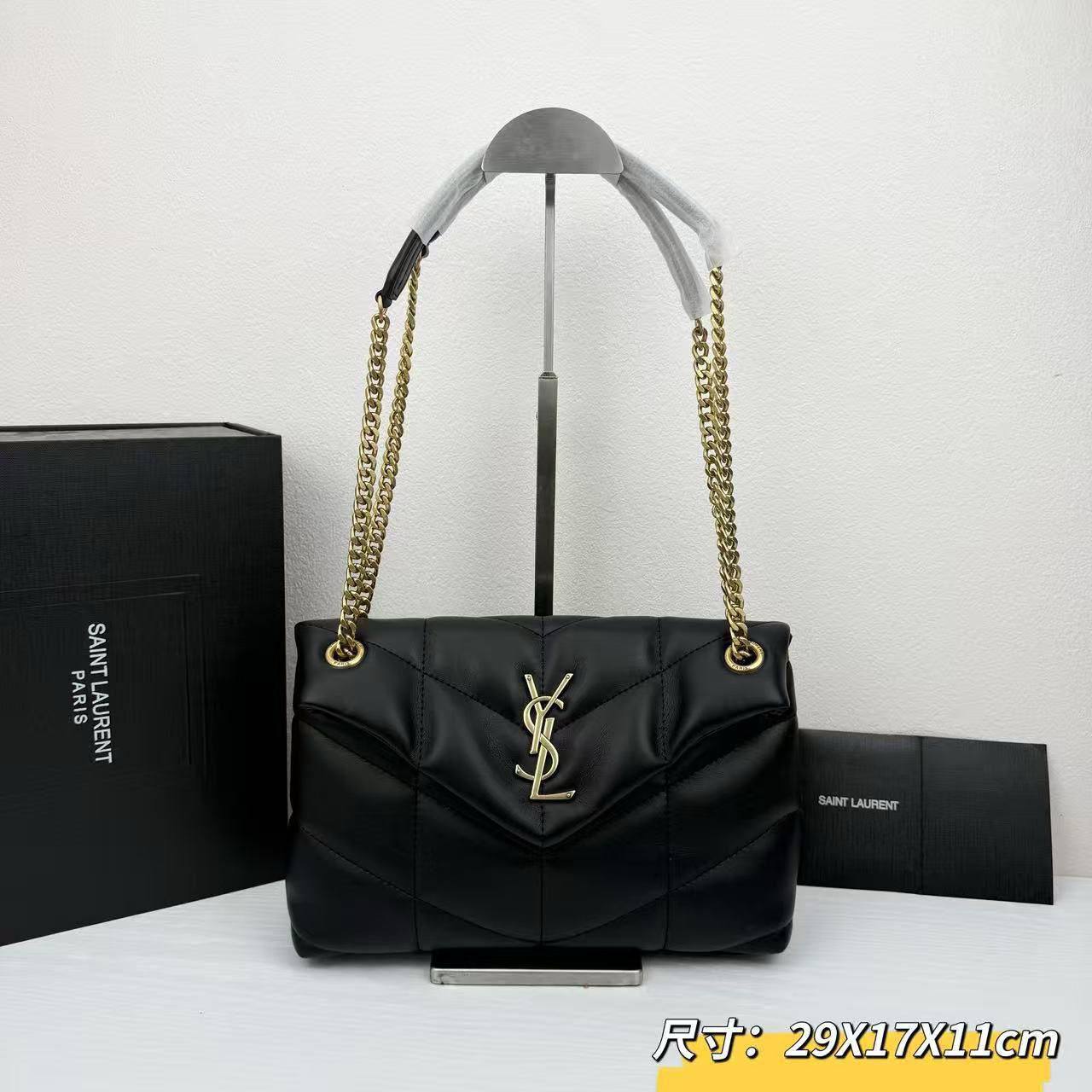 YSL Master
29cm🙋🏻 
240 dhs🌺

Zain228
♥️♥️♥️