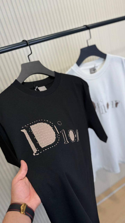 DIOR 
SUPER MASTER QUALITY ✨
SIZE :S M L XL XXL
320 dhs🇦🇪🇦🇪

Zain327
♥️♥️♥️