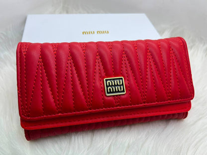 Wallets
45 dhs🇦🇪🇦🇪

Zain182
♥️♥️♥️