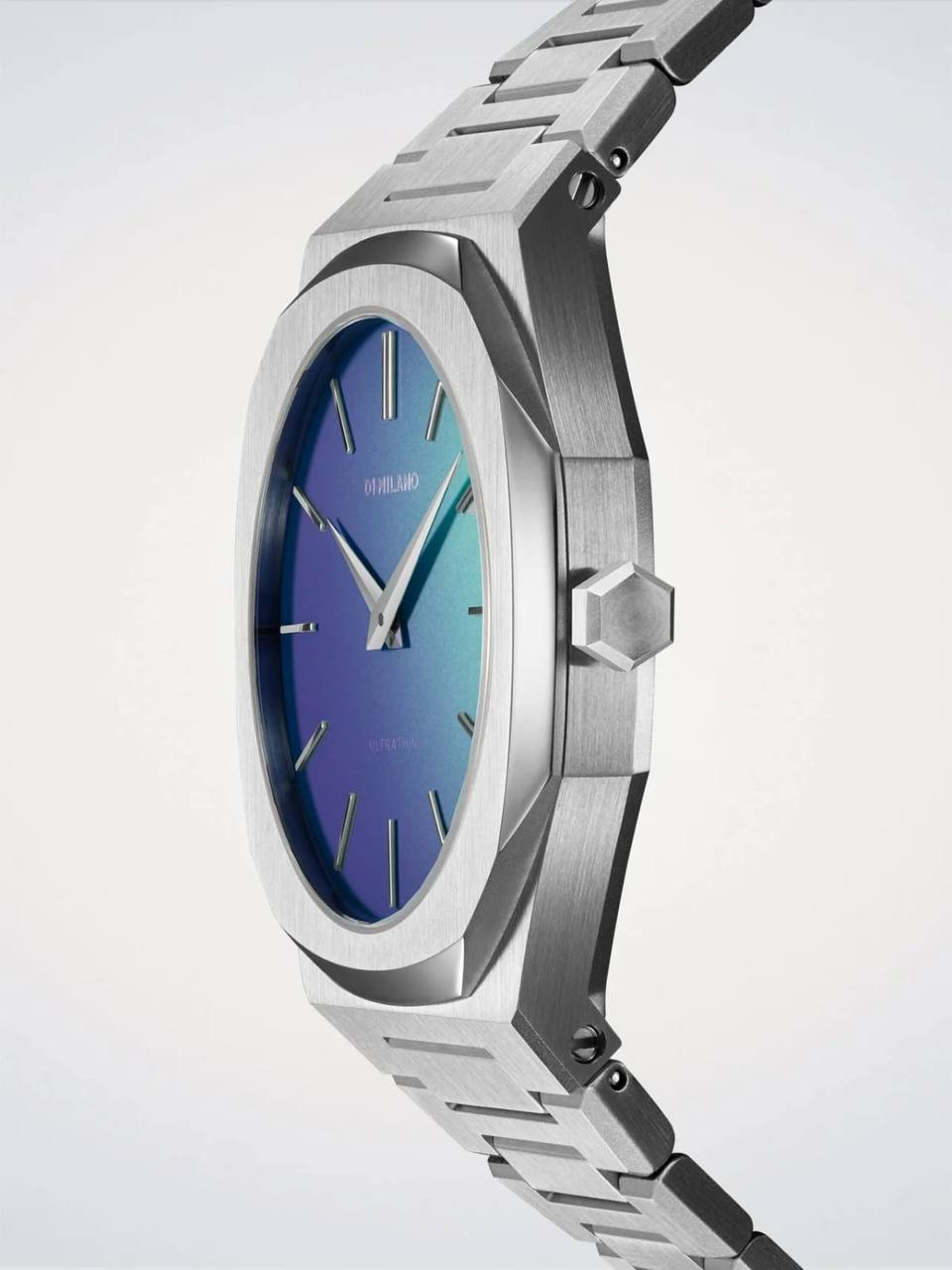 D1 milano mirror watch for men good quality
210 dhs🇦🇪🇦🇪

Zain59
♥️♥️♥️