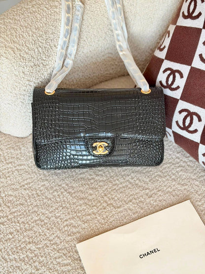 Chanel

290 dhs

Zain134
♥️♥️♥️