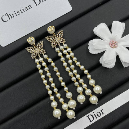 DIOR 
60 DHS🗽
MASTER 💫✨
With Box And Paper BAG
🛍️🎁

Zain89
♥️♥️♥️