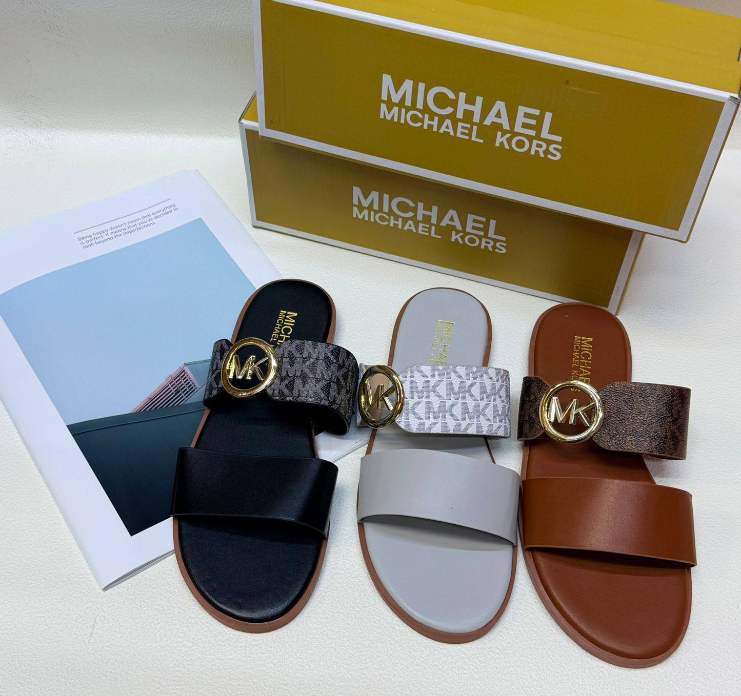 MK
Size 36to41
75 dhs💓

Zain236
♥️♥️♥️