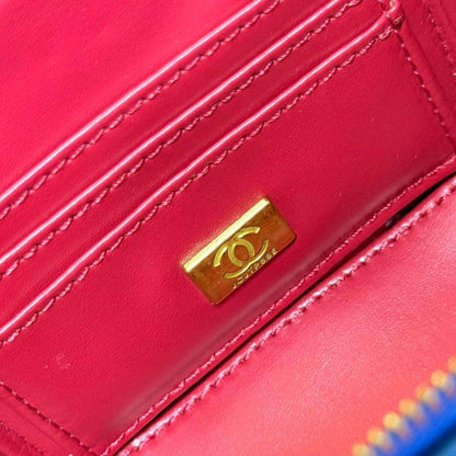 CHANEL 
GOOD QUALITY 


WITH BOX  
🎁🎁🎁

100 dhs✅
SIZE : 16 cm

Zain39
♥️♥️♥️