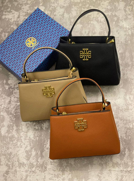 Tory Burch
110 dhs✅

With box
🎁🎁🎁

Zain175
♥️♥️♥️