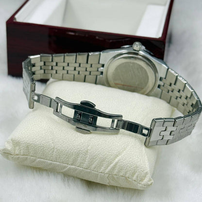 NEW CAME 
MEN WATCH 
PATEX PHILIPPE
GOOD QUALITY 
55 dhs🪙🌨️

Zain40
♥️♥️♥️